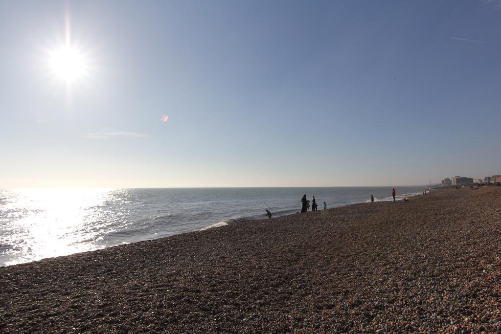 Brighton Youthful Hostel.....By The Sea Bagian luar foto