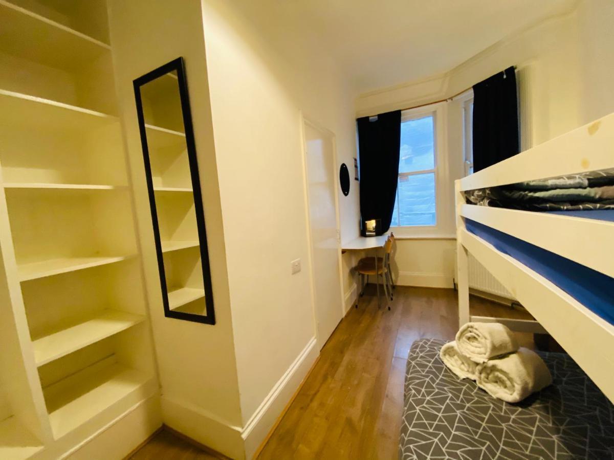 Brighton Youthful Hostel.....By The Sea Bagian luar foto